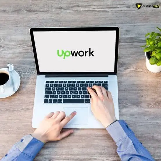 RILEY BENNETT – UPWORK SECRETS 2.0 Course